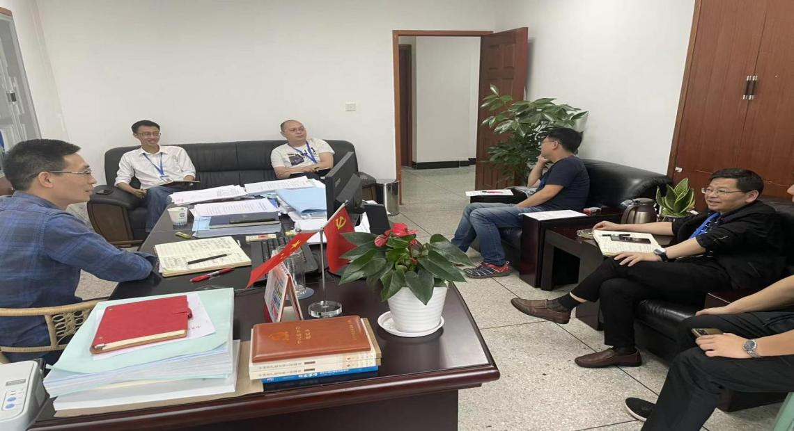 公司黨委委員、副總經理吳建剛召開項目管理談話會