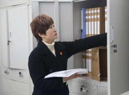 《榜樣在身邊》系列報道——優(yōu)秀共產黨員④洪葉：審計先鋒的擔當與堅守